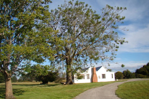 Buttons Cottage For Canyon & Rain Forest Walks With In House Dining - Accommodation Search 2
