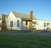 Buttons Cottage - Accommodation Search