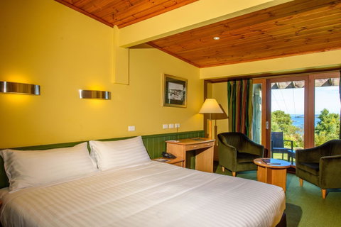 Strahan Village - Accommodation Search 17