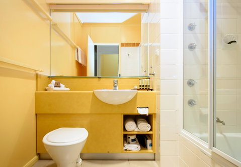 Strahan Village - Accommodation Search 31