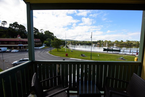Strahan Village - Accommodation Search 21