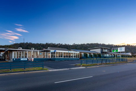 Beachfront Bicheno - Accommodation Search 42