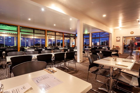 Beachfront Bicheno - Accommodation Search 37