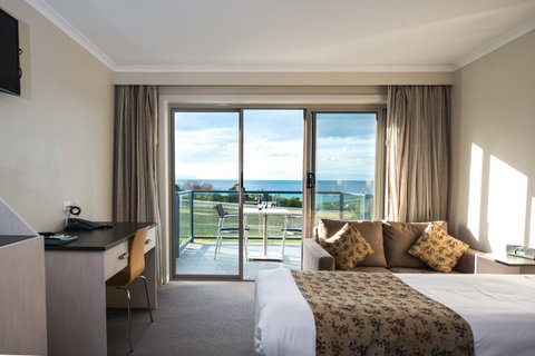 Beachfront Bicheno - Accommodation Search 15