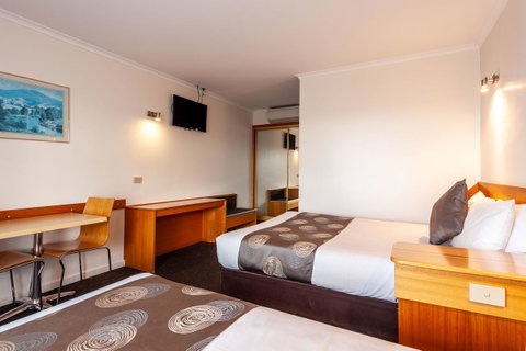 Beachfront Bicheno - Accommodation Search 13