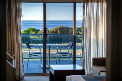 Beachfront Bicheno - Accommodation Search 5