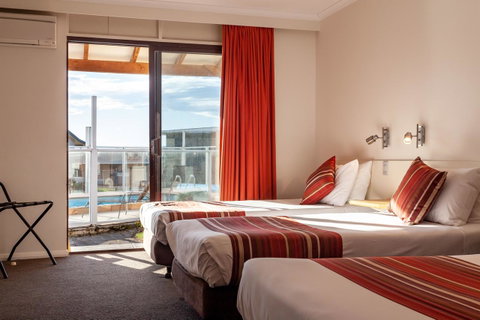 Beachfront Bicheno - Accommodation Search 1
