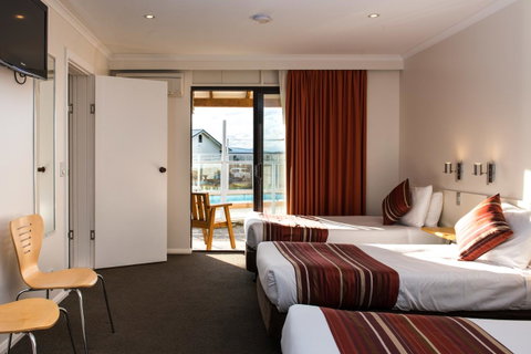 Beachfront Bicheno - Accommodation Search 30