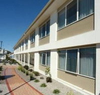 Edgewater Hotel - Accommodation Search