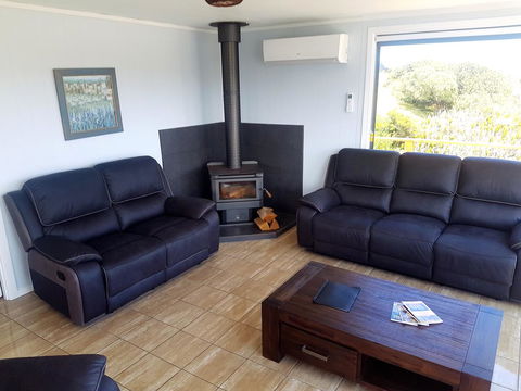 Ocean View Cottage - Accommodation Search 2