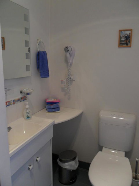 Freycinet Waters - Accommodation Search 16