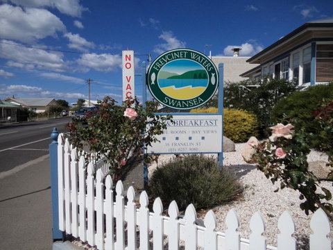 Freycinet Waters - Accommodation Search 2