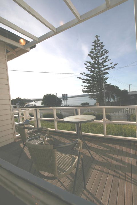 Freycinet Waters - Accommodation Search 21