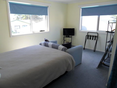 Freycinet Waters - Accommodation Search 43