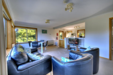 Freycinet Sanctuary 5 - Accommodation Search 6