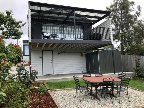 Omaroo House - Panoramic Water Views - Accommodation Search 31