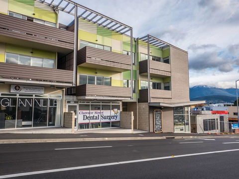 Marina View Apartment - Accommodation Search 23