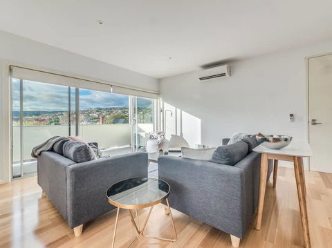 Marina View Apartment - Accommodation Search 11