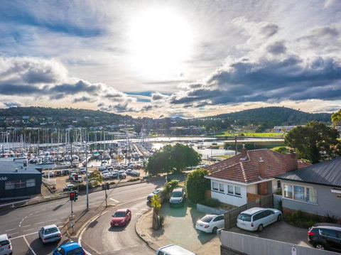 Marina View Apartment - Accommodation Search 5