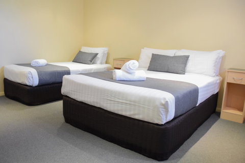 Beachway Motel - Accommodation Search 22