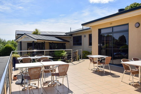 Beachway Motel - Accommodation Search 7