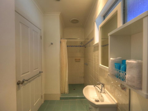 Beachway Motel - Accommodation Search 38