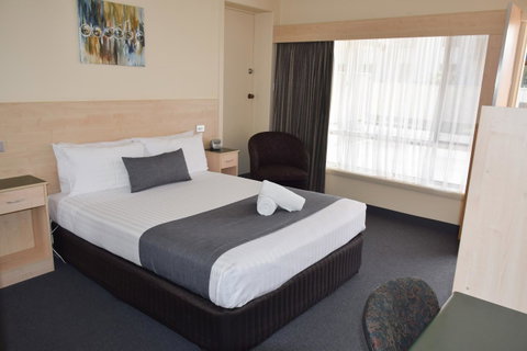 Beachway Motel - Accommodation Search 25