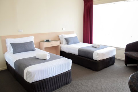 Beachway Motel - Accommodation Search 28