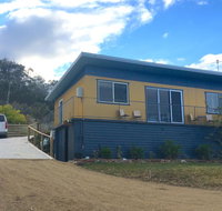 Up the Back - Accommodation Search