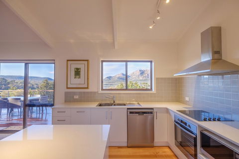 Arthouse Freycinet - Accommodation Search 9
