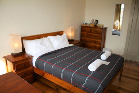 The Tasmanian Inn - Accommodation Search 17