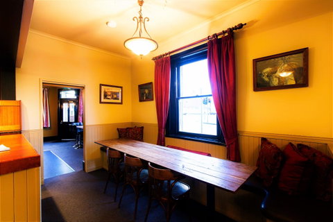 The Tasmanian Inn - Accommodation Search 38