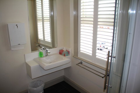 The Tasmanian Inn - Accommodation Search 32