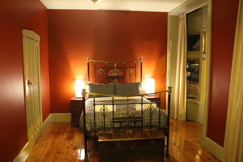 The Tasmanian Inn - Accommodation Search 40