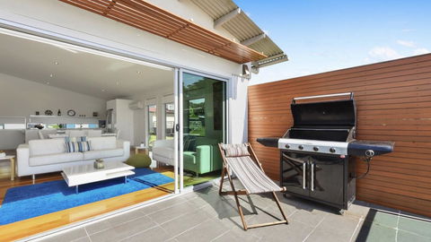 Seas The Day - Seaside Getaway - Accommodation Search 6