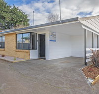 Elkie Villa - 2 Bedroom Unit - Burnie - Accommodation Search
