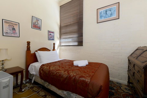 Edinburgh Gallery Bed & Breakfast - Accommodation Search 28