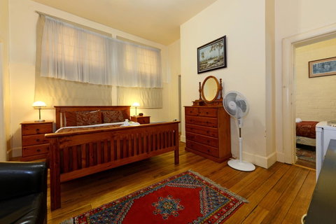 Edinburgh Gallery Bed & Breakfast - Accommodation Search 14