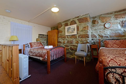 Edinburgh Gallery Bed & Breakfast - Accommodation Search 10