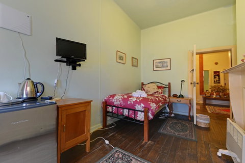 Edinburgh Gallery Bed & Breakfast - Accommodation Search 27