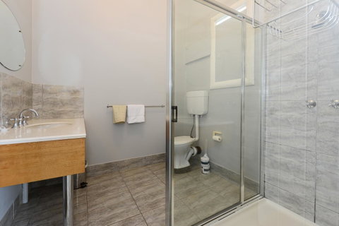 Edinburgh Gallery Bed & Breakfast - Accommodation Search 12