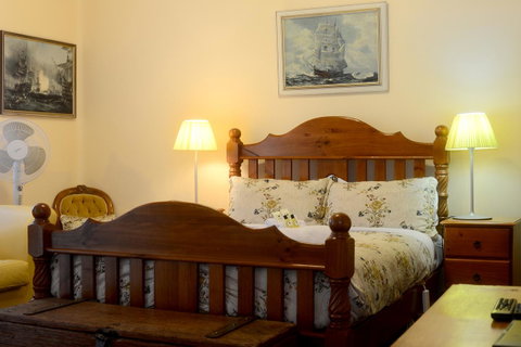 Edinburgh Gallery Bed & Breakfast - Accommodation Search 43