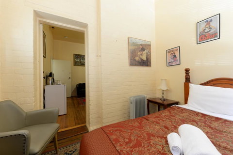 Edinburgh Gallery Bed & Breakfast - Accommodation Search 13