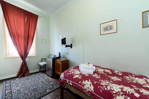 Edinburgh Gallery Bed & Breakfast - Accommodation Search 29