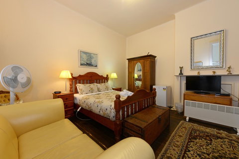 Edinburgh Gallery Bed & Breakfast - Accommodation Search 41