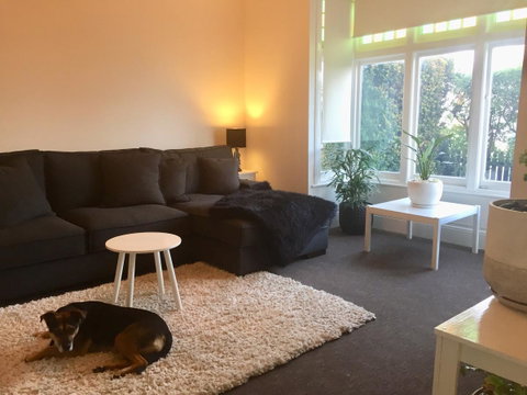 Elizaâ€™s Lovely Home - Accommodation Search 7