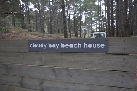 Cloudy Bay Beach House - Accommodation Search 4