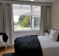 Beach Hut Scamander - Accommodation Search