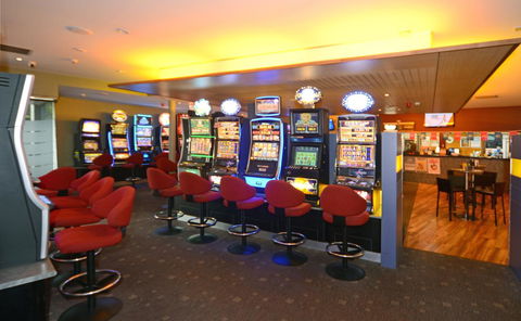 Bridge Hotel - Accommodation Search 21