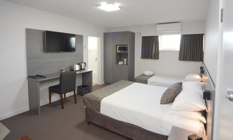 Bridge Hotel - Accommodation Search 5